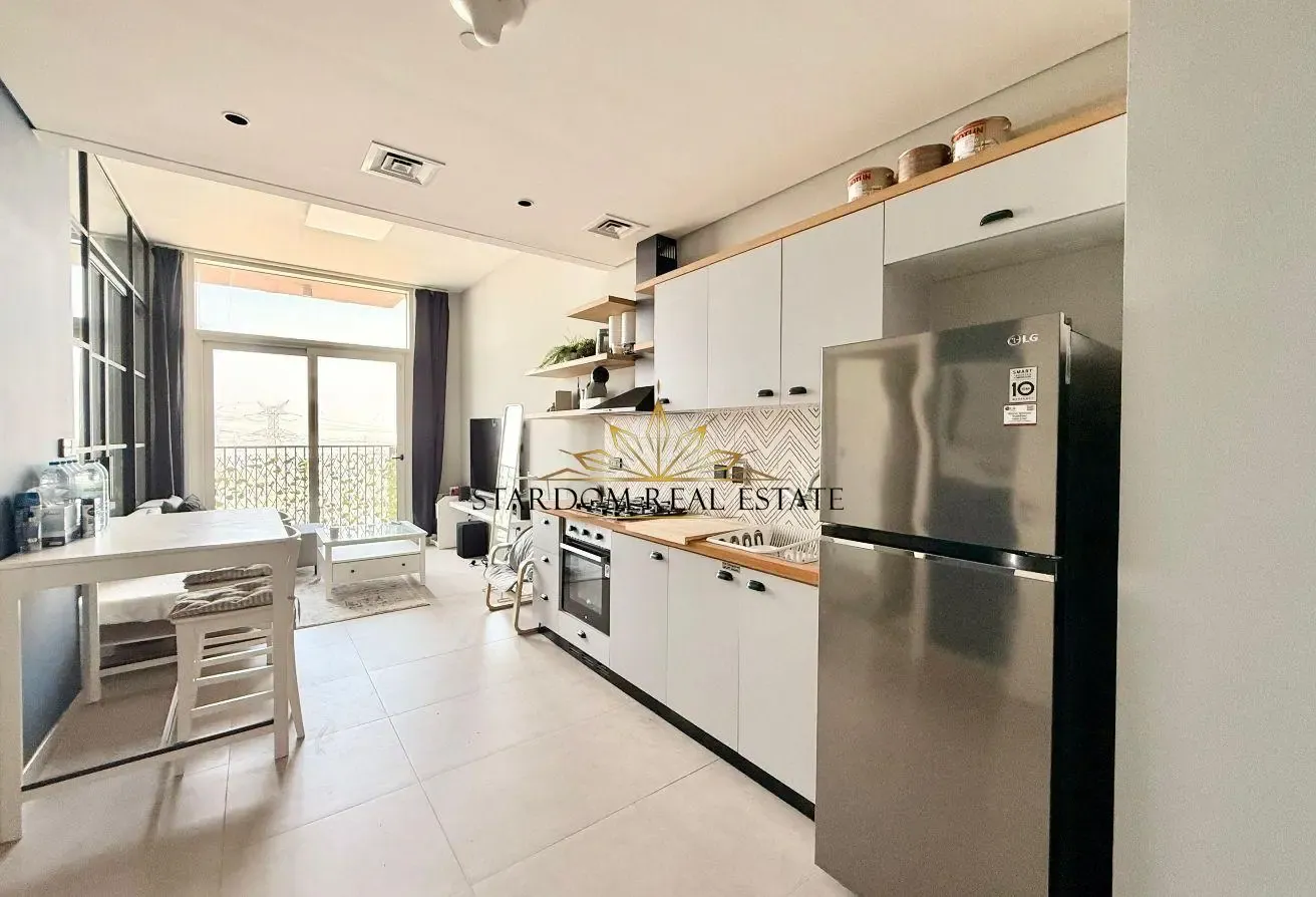 FURNISHED 1 BEDROOM | PRIME LOCATION | VACANT NOW