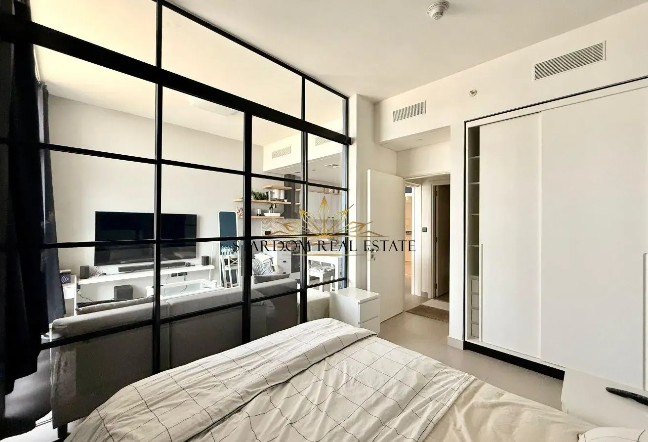 FURNISHED 1 BEDROOM | PRIME LOCATION | VACANT NOW