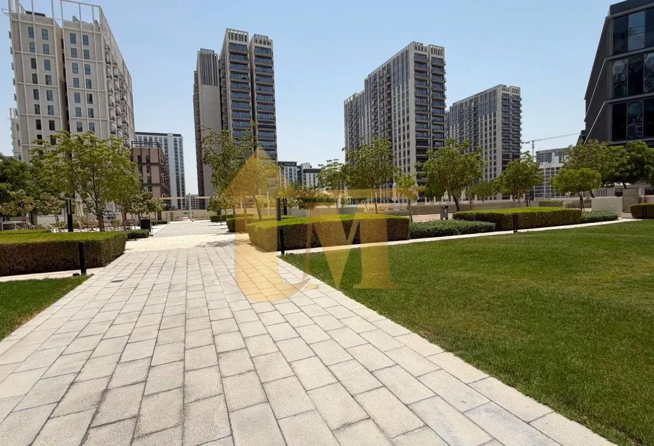 Spacious 1 BR Apartment in Dubai Hills Estate