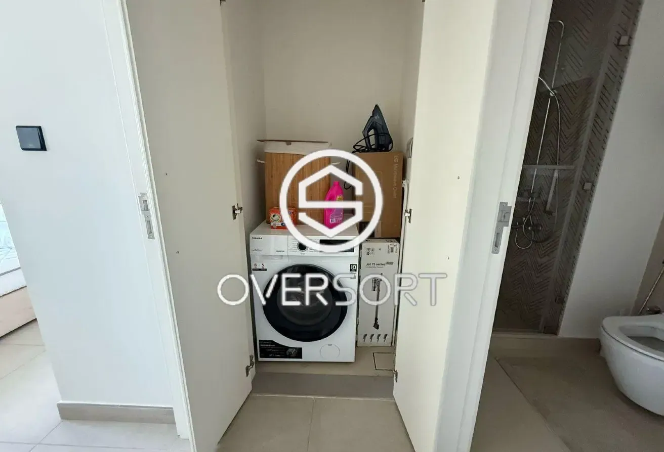 Road View | Ready to Move | Great Amenities
