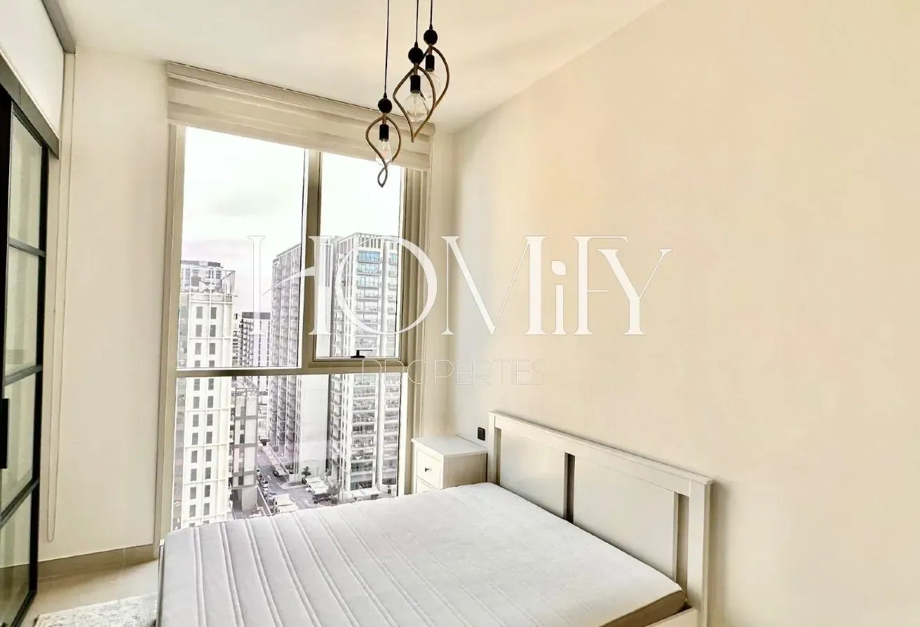 FULLY FURNISHED | EMAAR | POOL VIEW