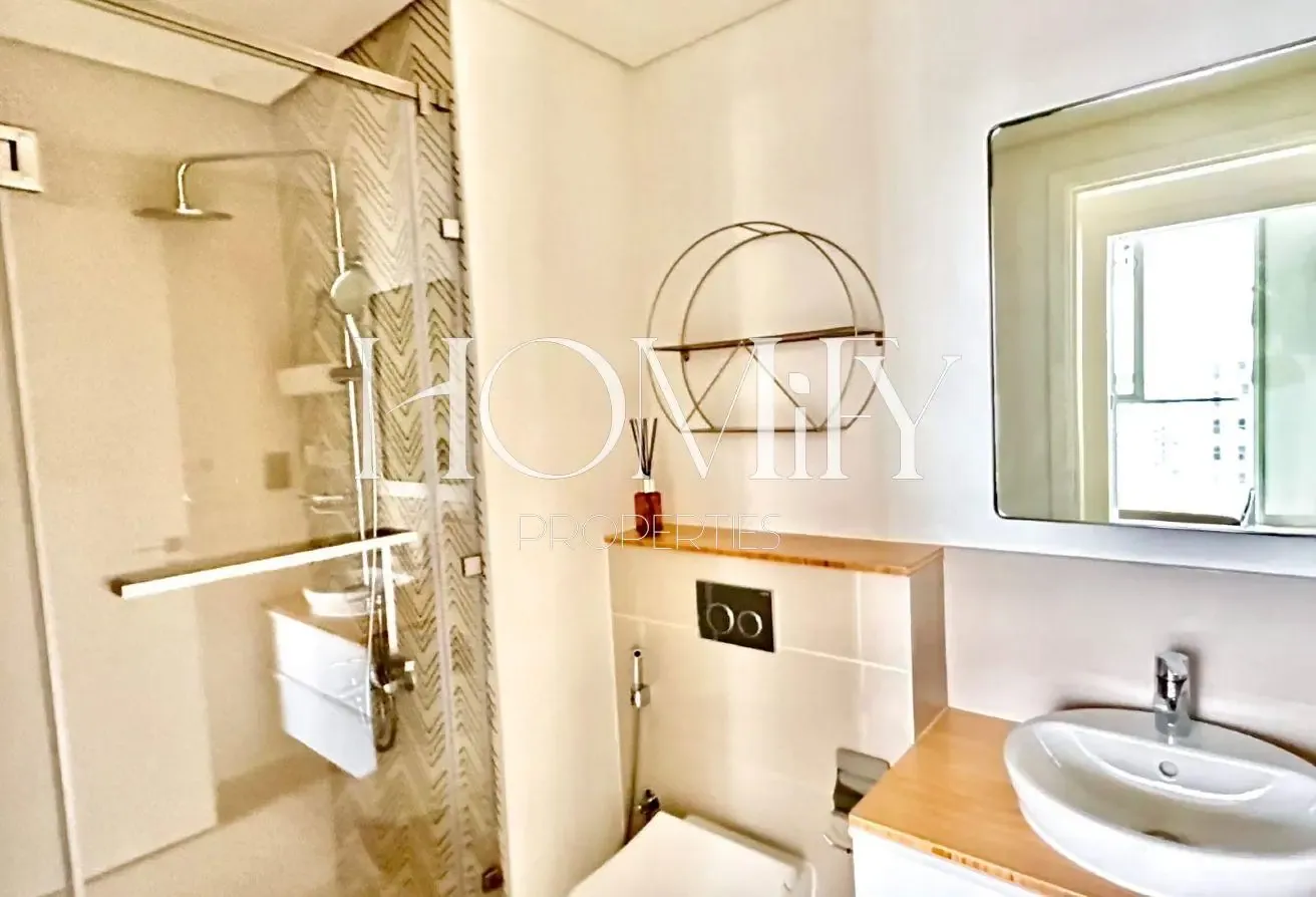FULLY FURNISHED | EMAAR | POOL VIEW