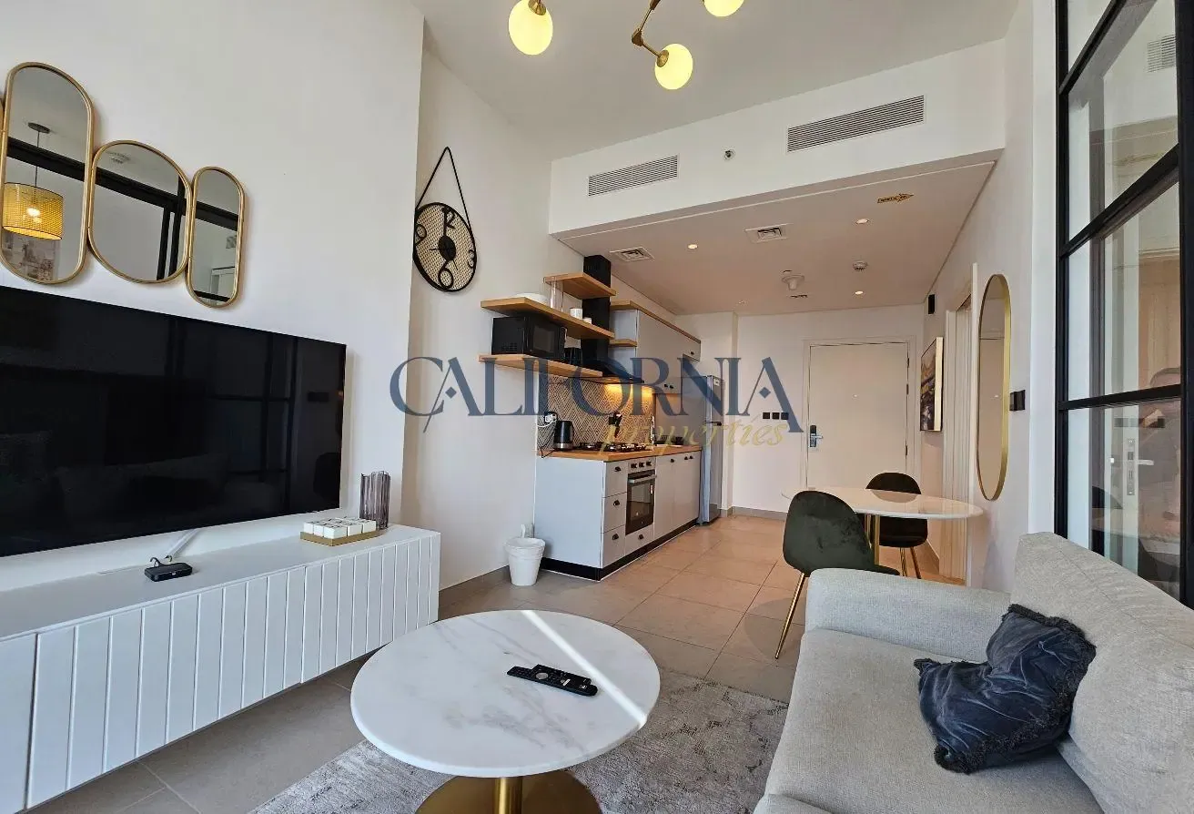 Fully Furnished | Vacant | Prime Location