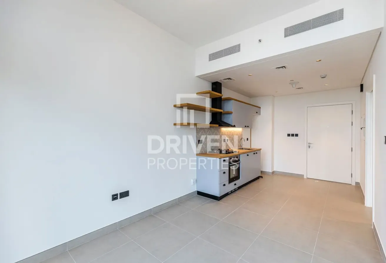 Vacant Soon | Low Floor | Modern Living