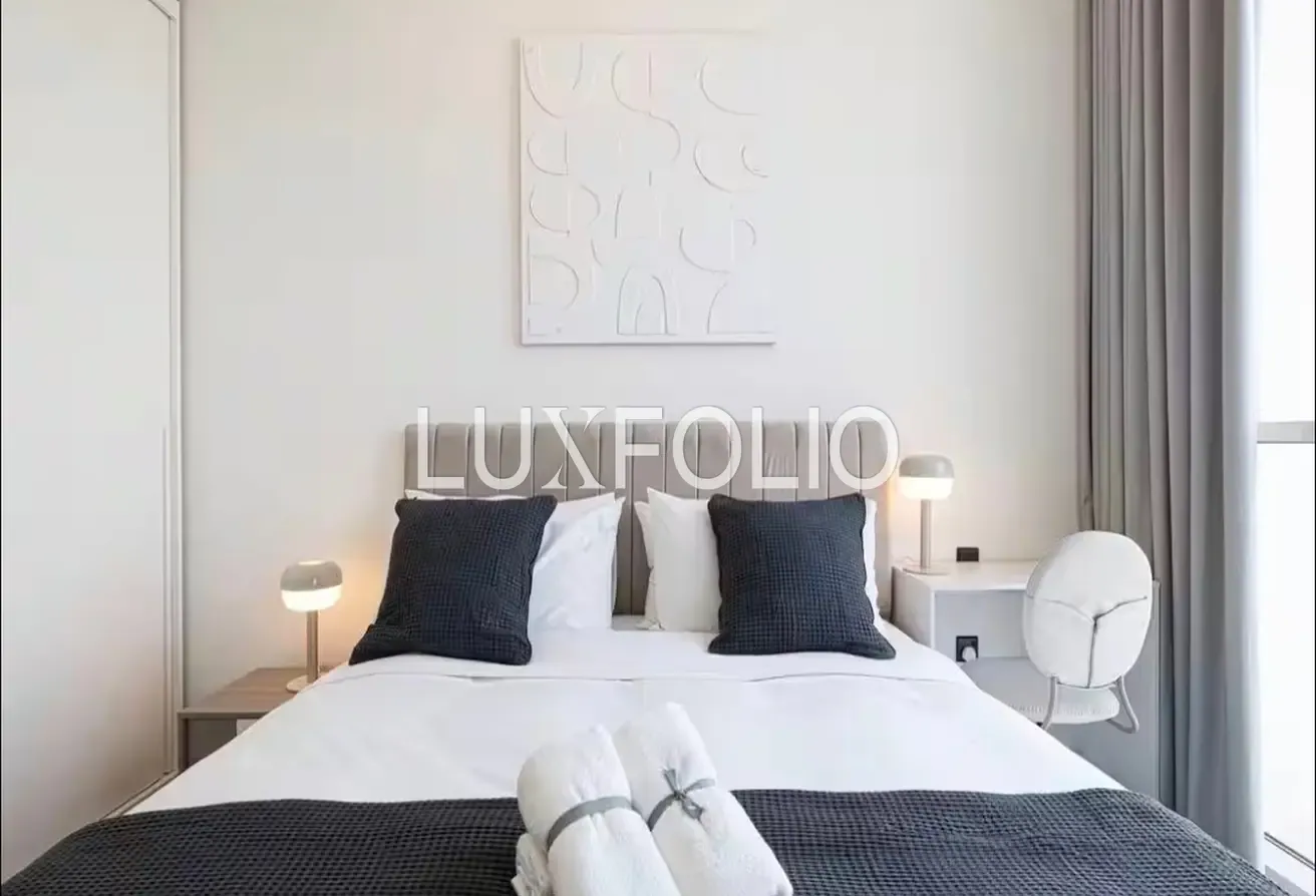 Fully Furnished | 4 cheques | Vacant
