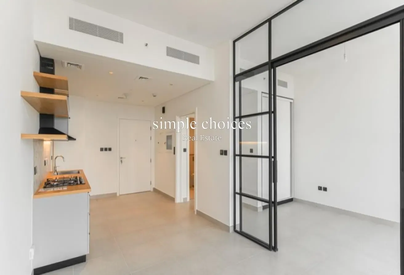 Exclusive/ Unfurnished / Chiller free