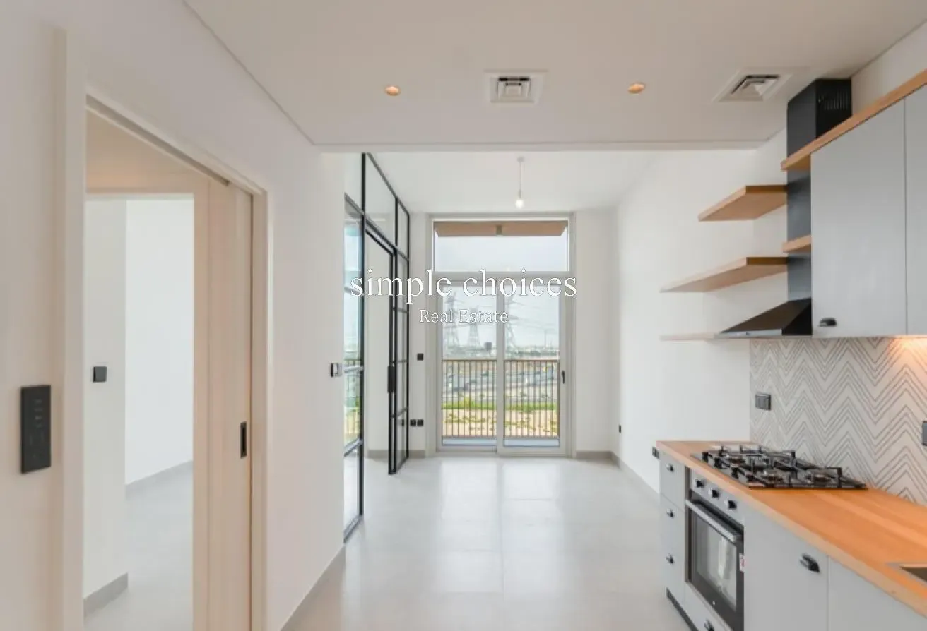 Exclusive/ Unfurnished / Chiller free