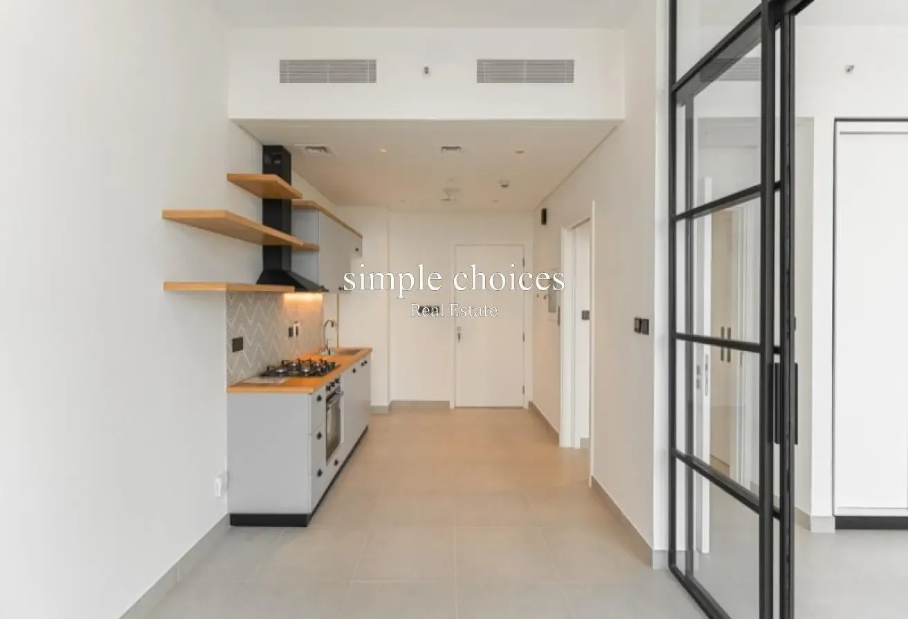 Exclusive/ Unfurnished / Chiller free