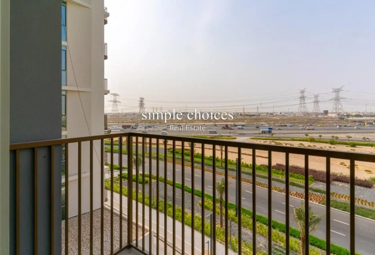 Exclusive/ Unfurnished / Chiller free