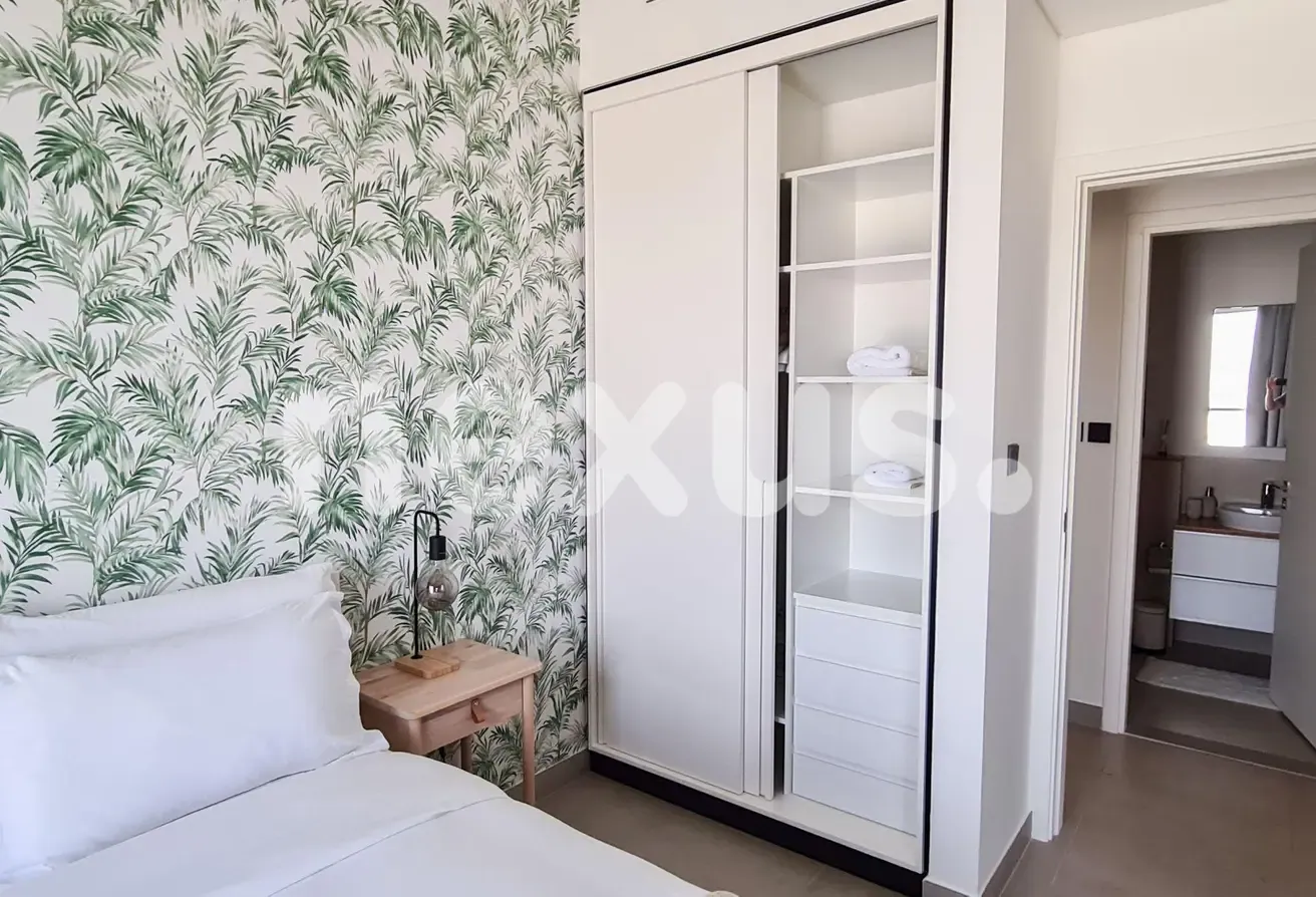 Fully Furnished | Exclusive | Near Park