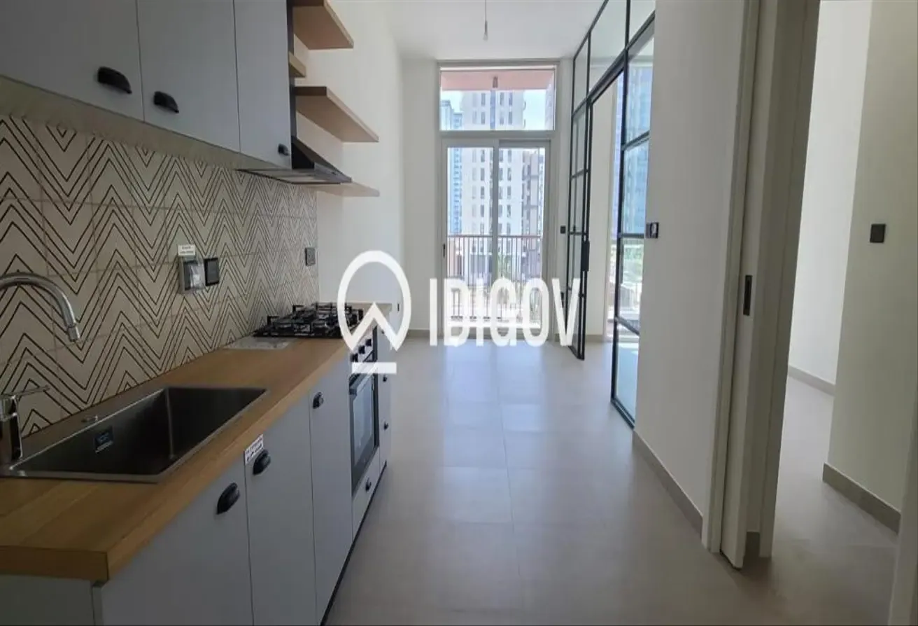 Skyline Luxury | Private Pool | Study Oasis