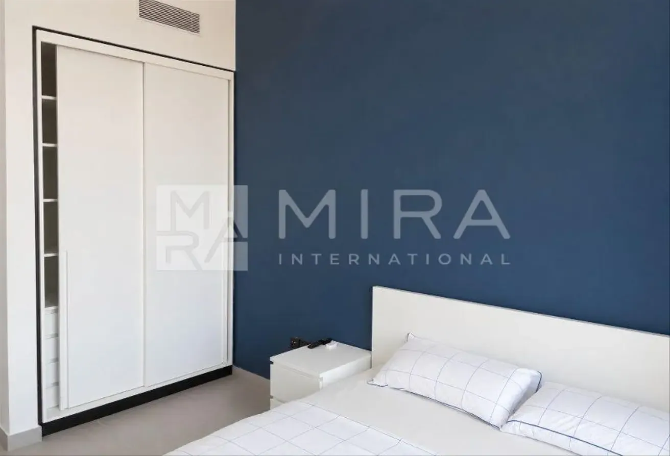 Burj Khalifa View | Furnished | Great Deal