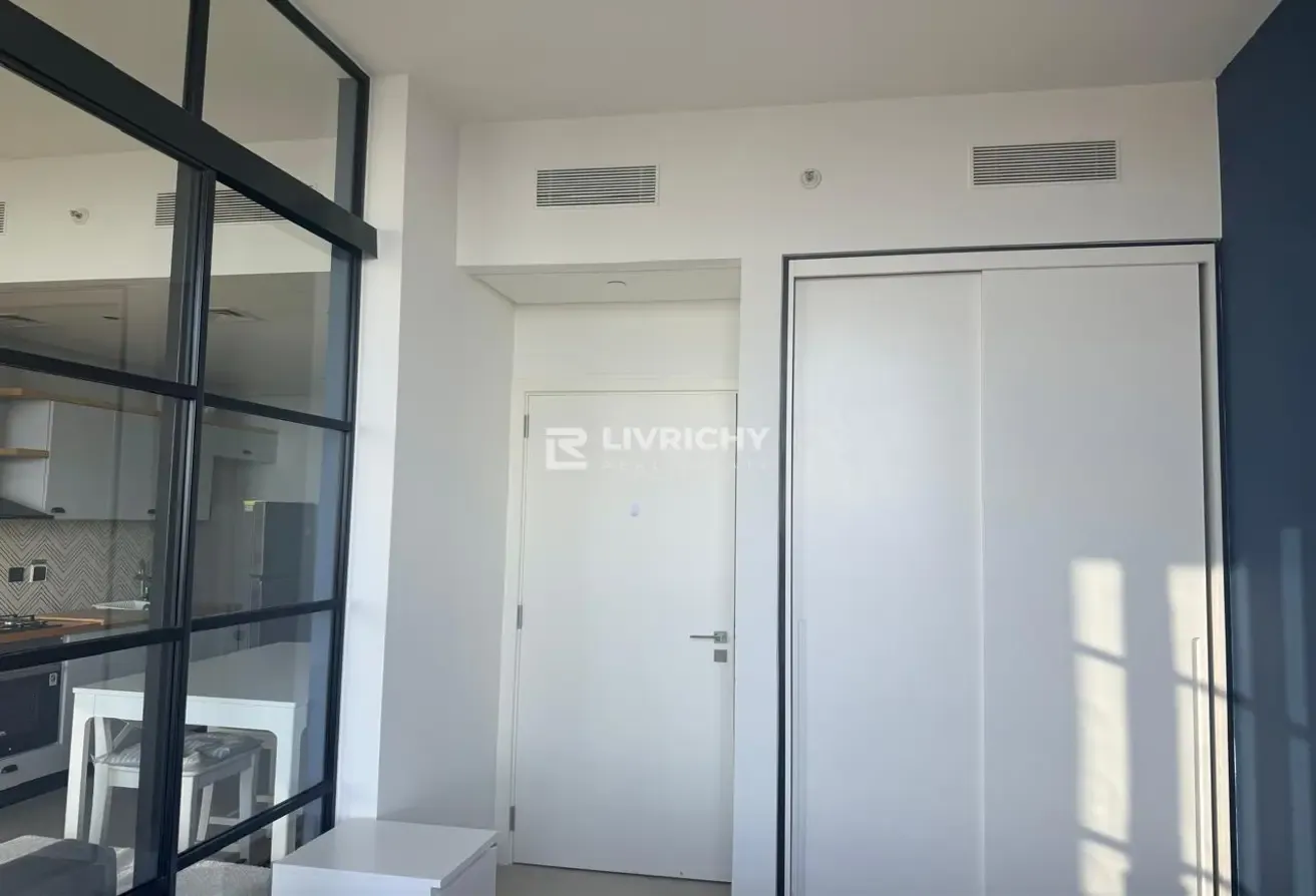 FULLY FURNISHED | CHILLER FREE | COMMUNITY VIEW