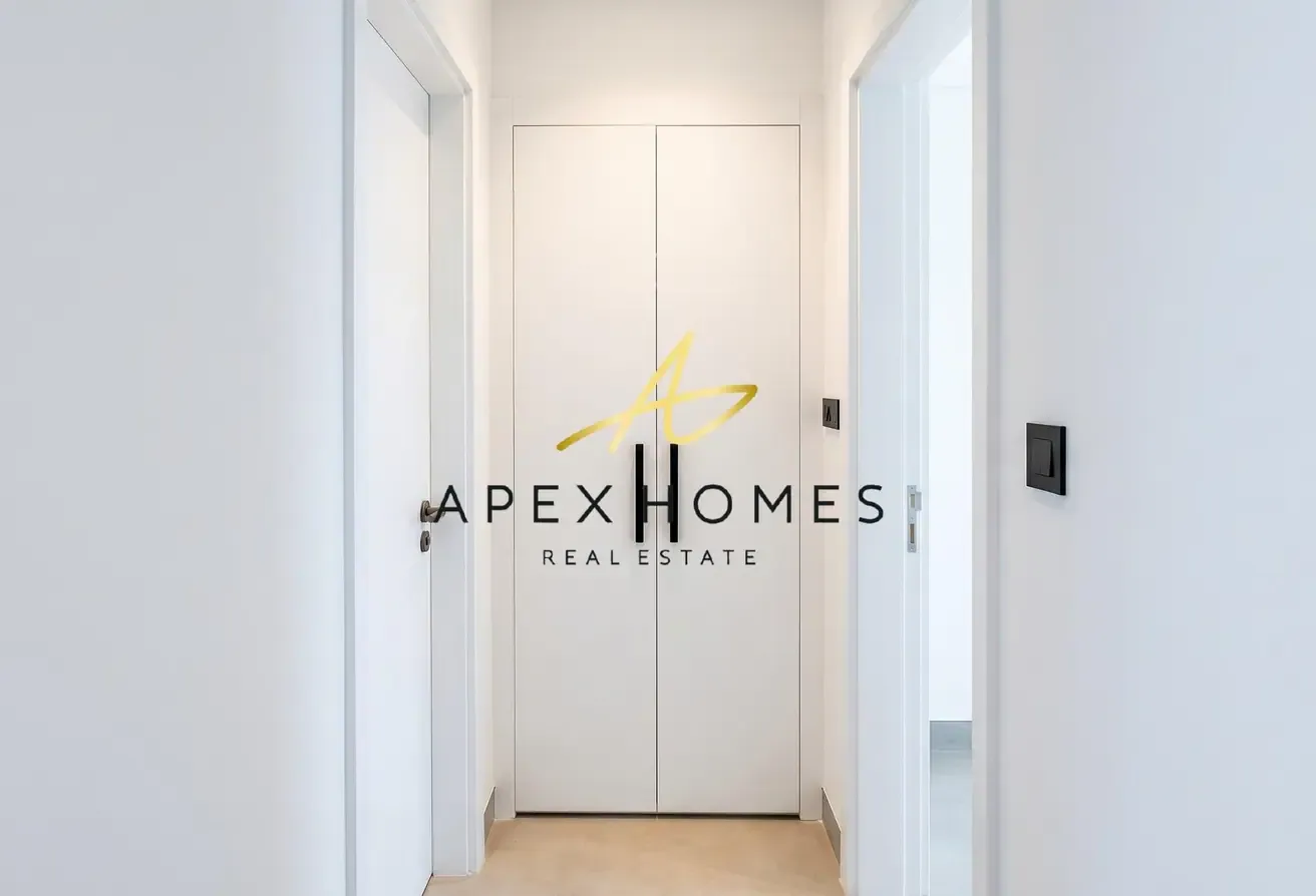 Furnished| High Floor| Close To Park