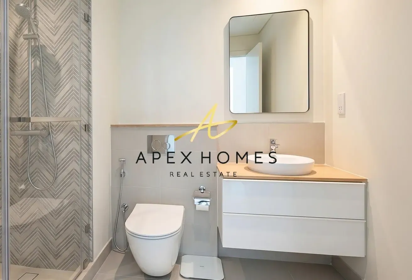 Furnished| High Floor| Close To Park