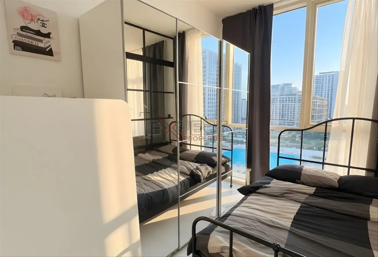 Elegant Apartment | Bright Modern Living