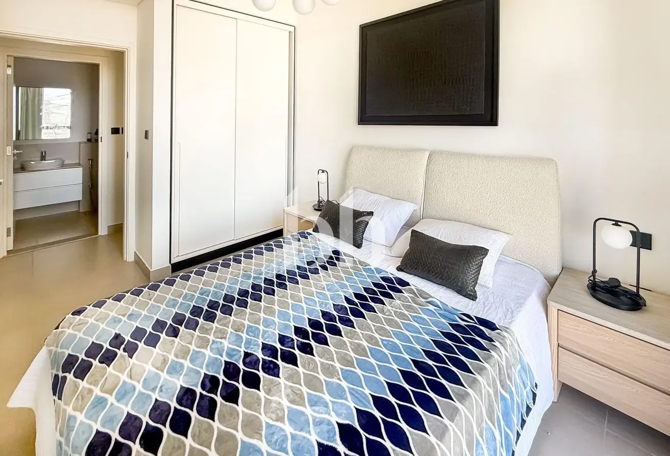 Furnished | Up to 6 cheques | Well Maintained Unit
