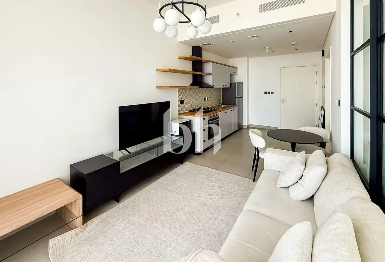 Furnished | Up to 6 cheques | Well Maintained Unit