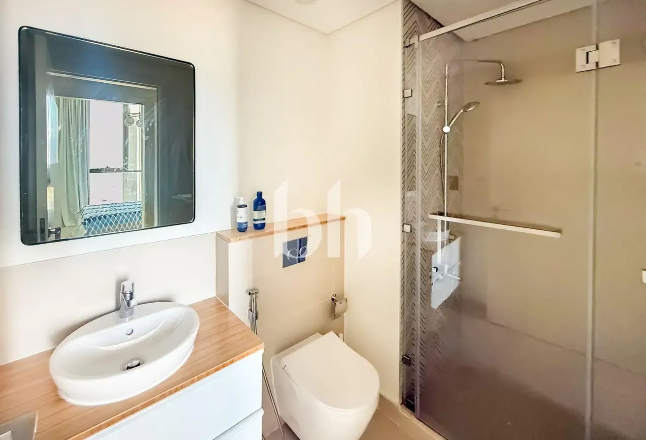 Furnished | Up to 6 cheques | Well Maintained Unit