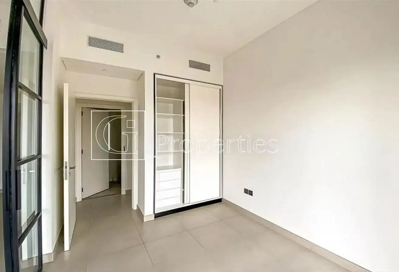 Available Furniture Options | Multiple Cheques