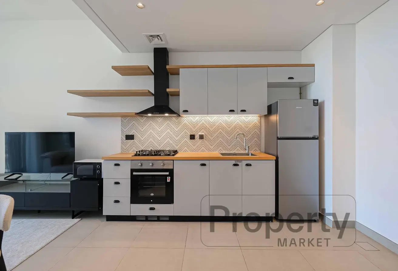12 Payments Option | Furnished | Bright Layout