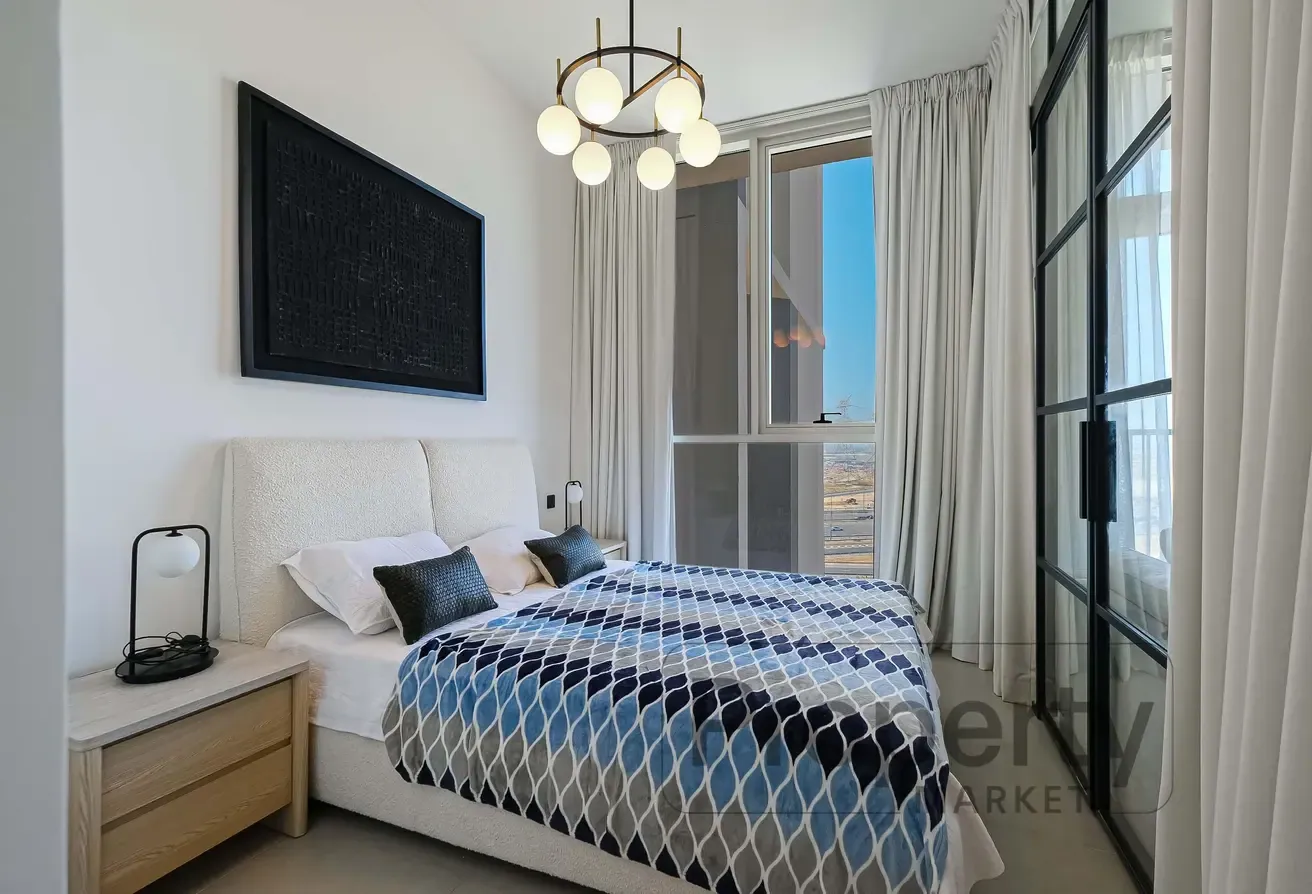 12 Payments Option | Furnished | Bright Layout