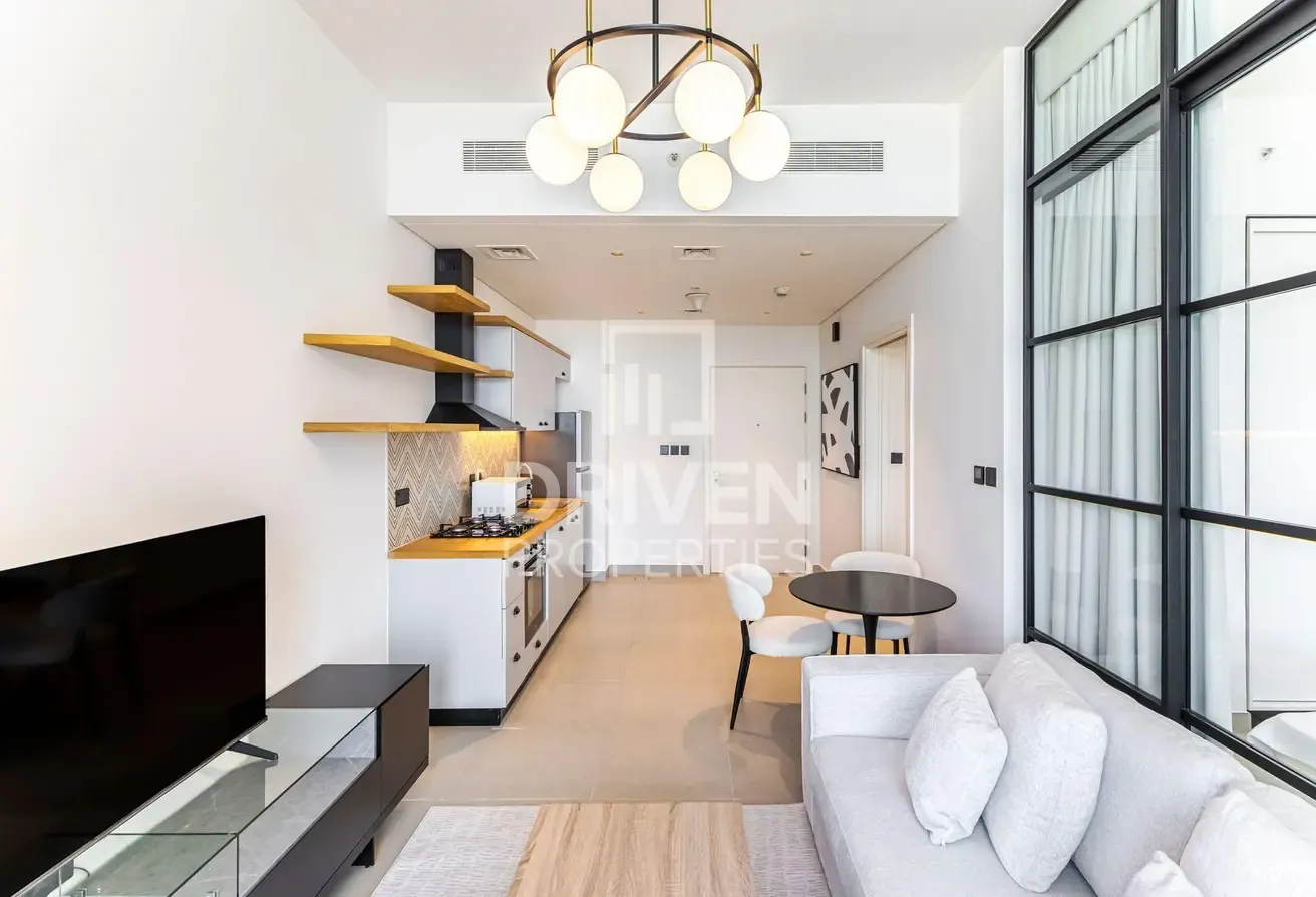 Fully Furnished | Well Maintained | Prime Area