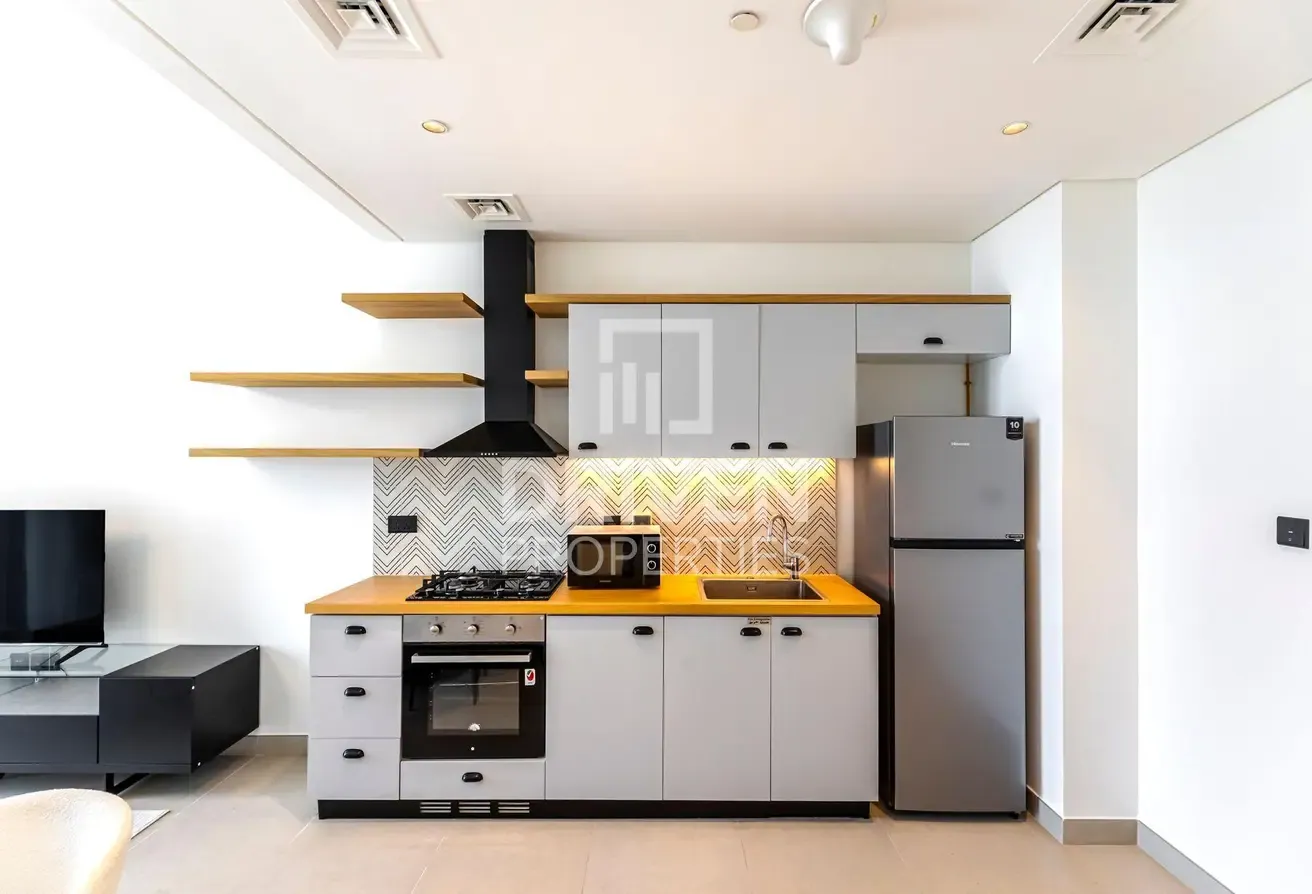 Fully Furnished | Well Maintained | Prime Area