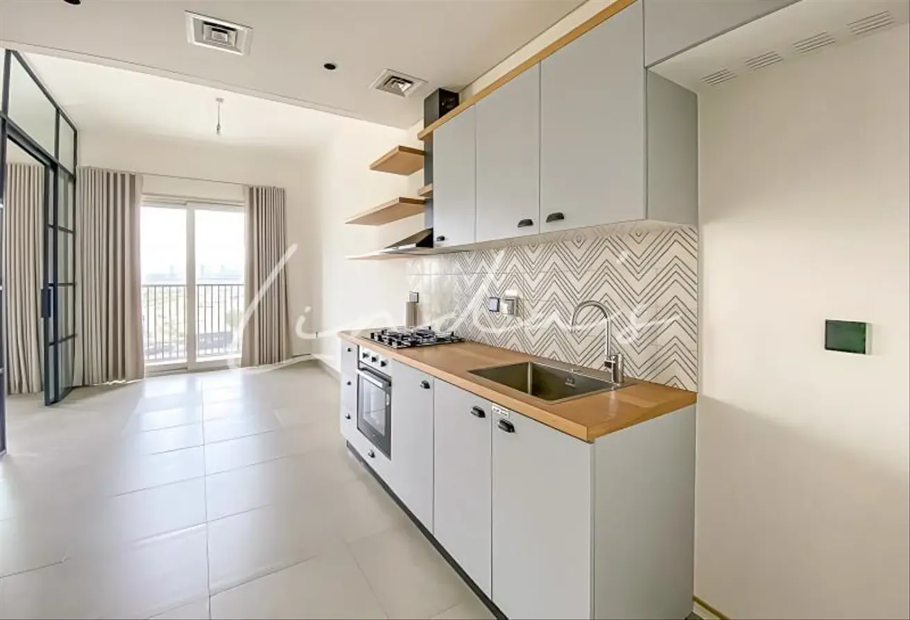 Well maintained | Prime Location | Modern Unit