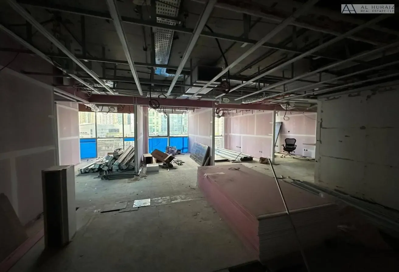 Vacant | Shell & Core Unit | Low Floor