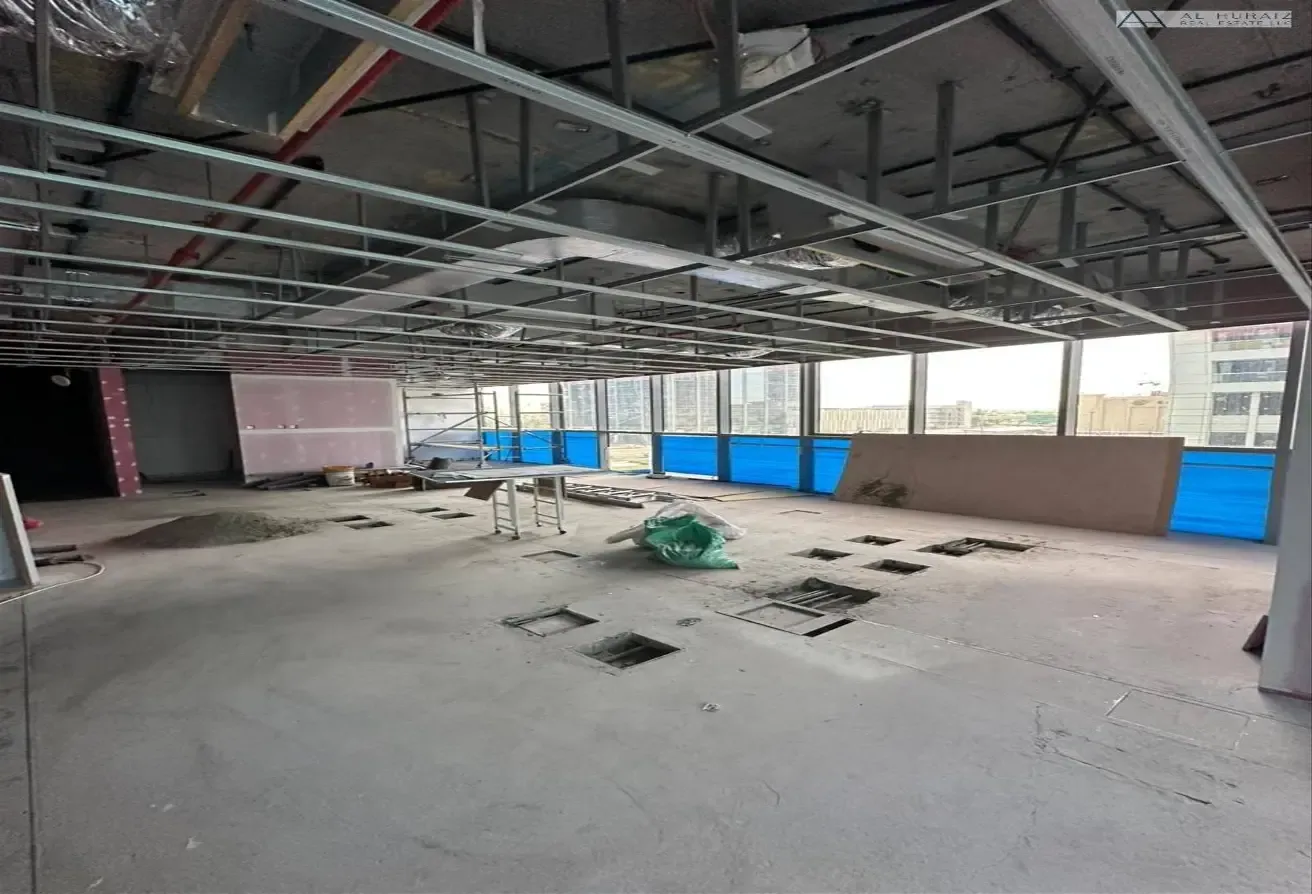 Vacant | Shell & Core Unit | Low Floor