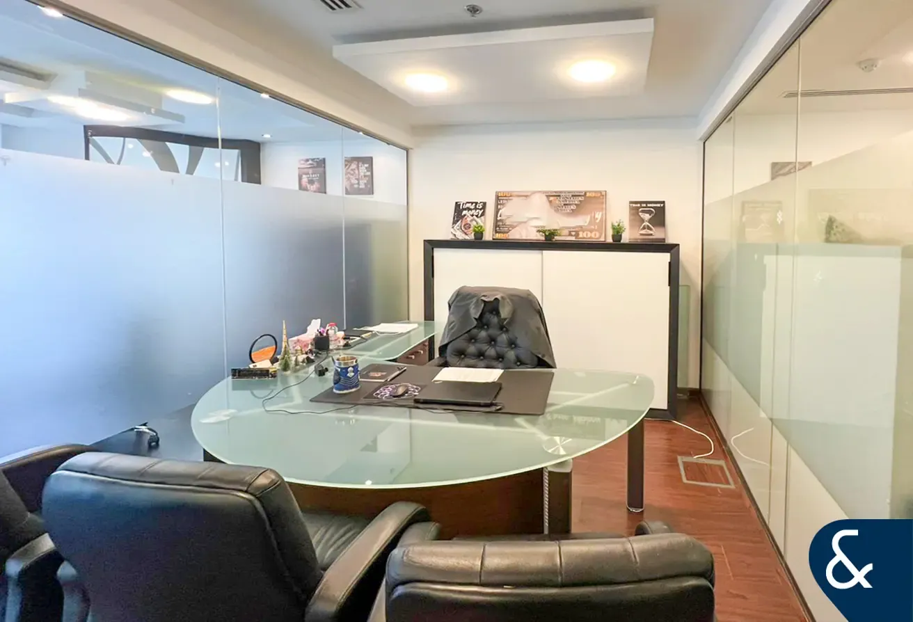 Vacant | Prime Location | Fitted Office