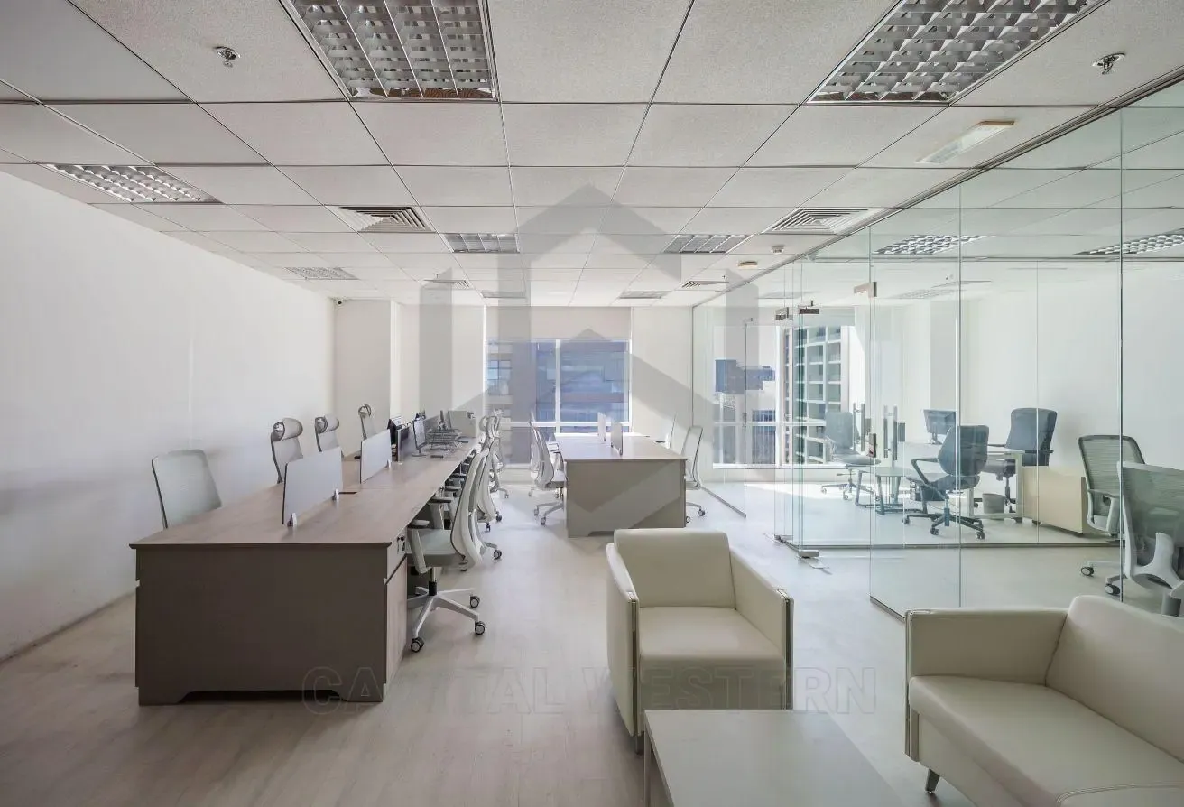 Fitted Office | High Floor | 2 Glass Partitions