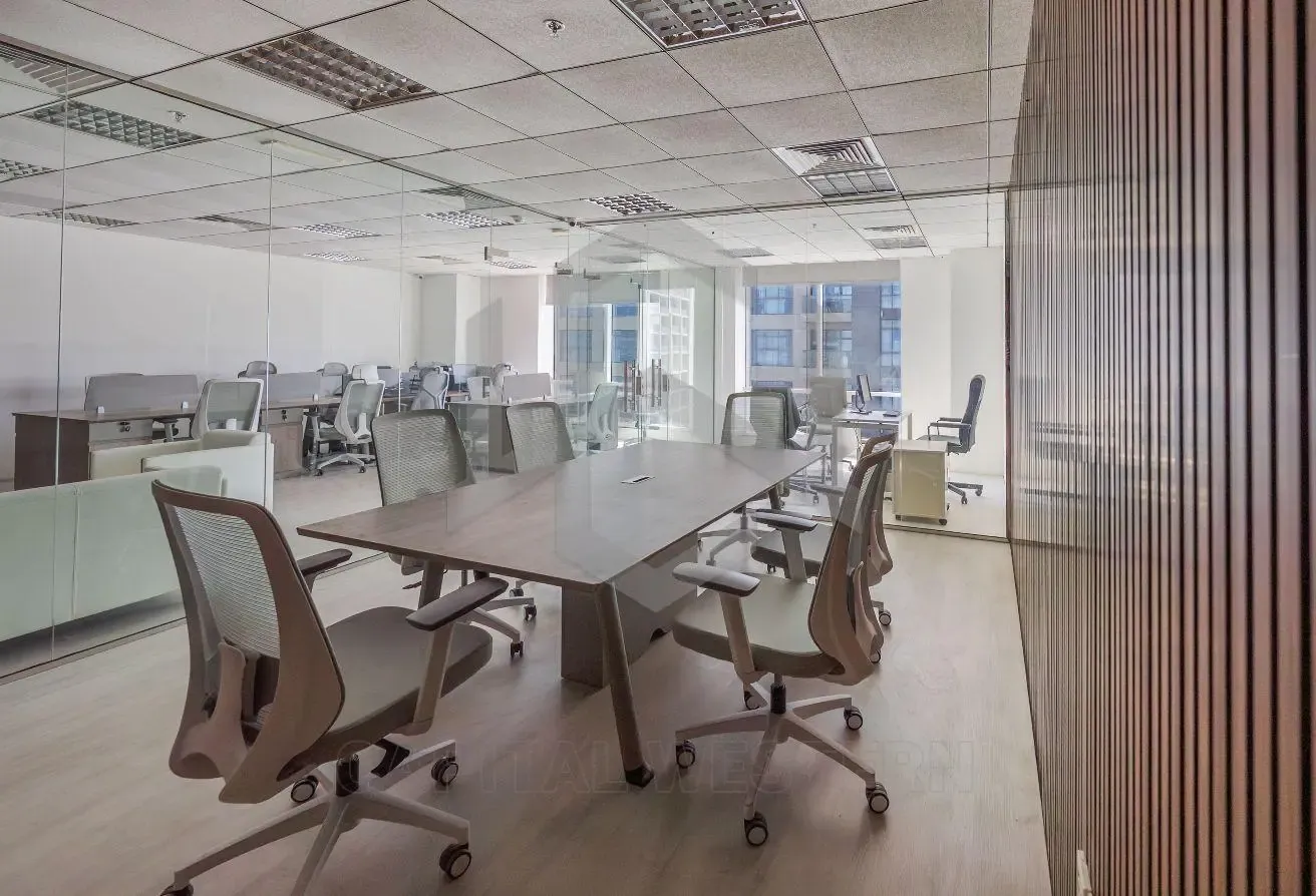 Fitted Office | High Floor | 2 Glass Partitions