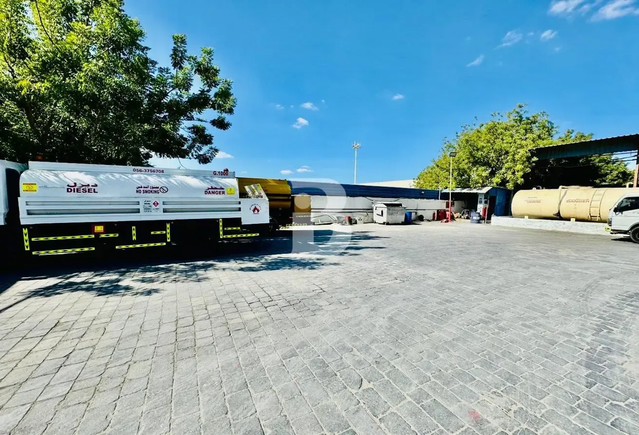 Interlocked Yard | Tenanted | Prime Location