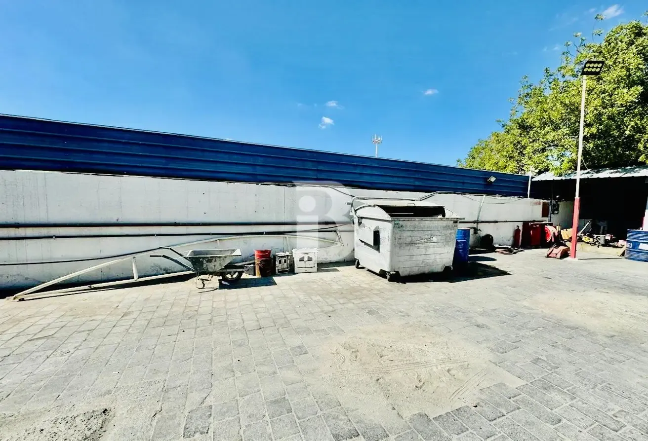 Interlocked Yard | Tenanted | Prime Location
