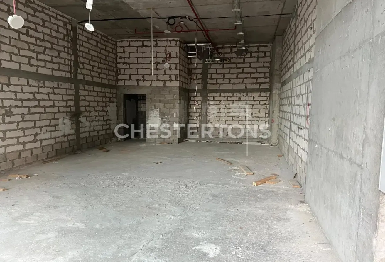 Rented I High ROI I Road View | No agents