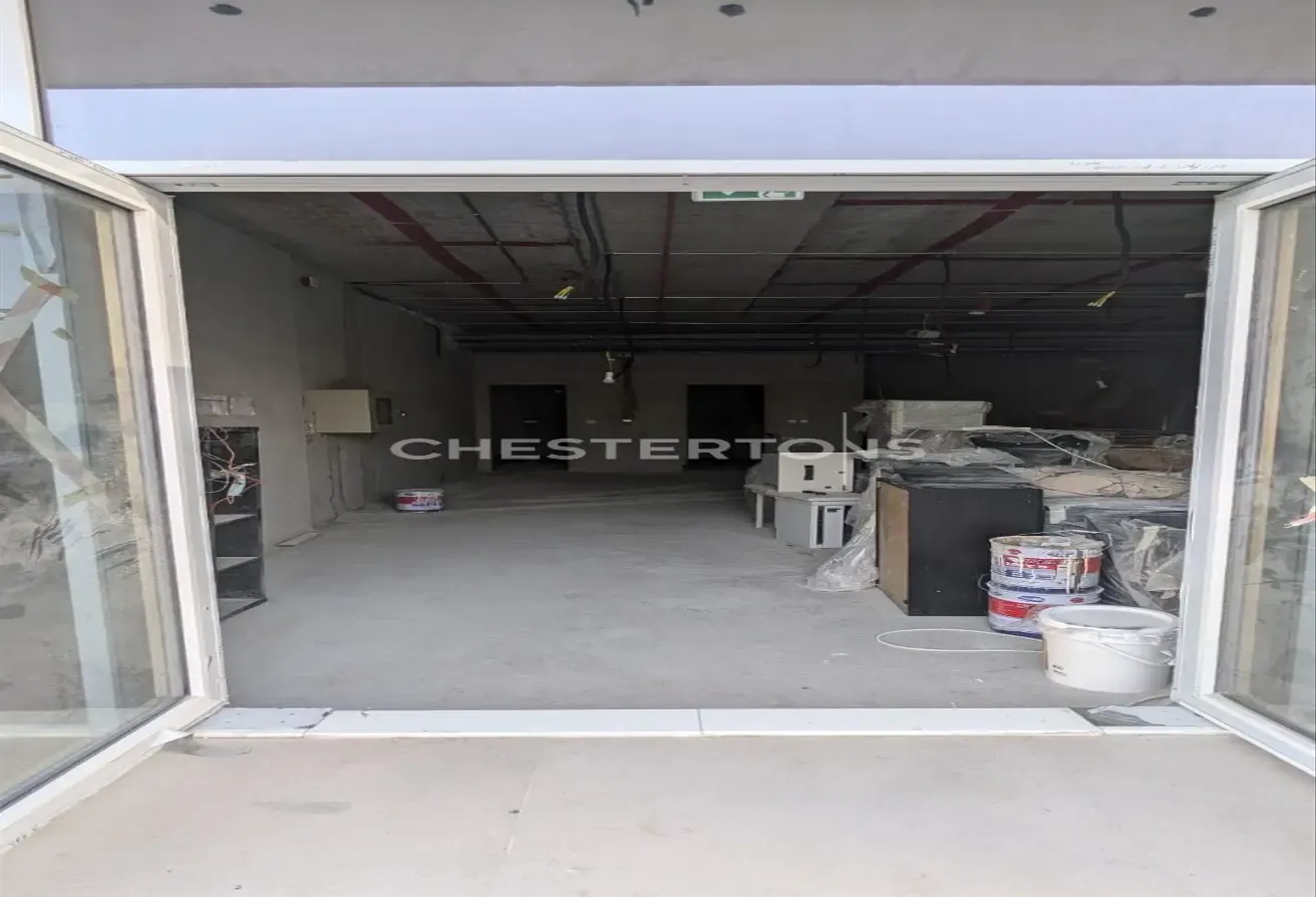 Rented I High ROI I Road View | No agents