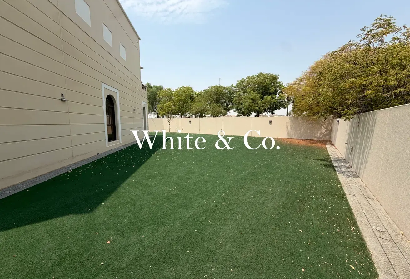 Corner Unit | Large Garden | Single Row