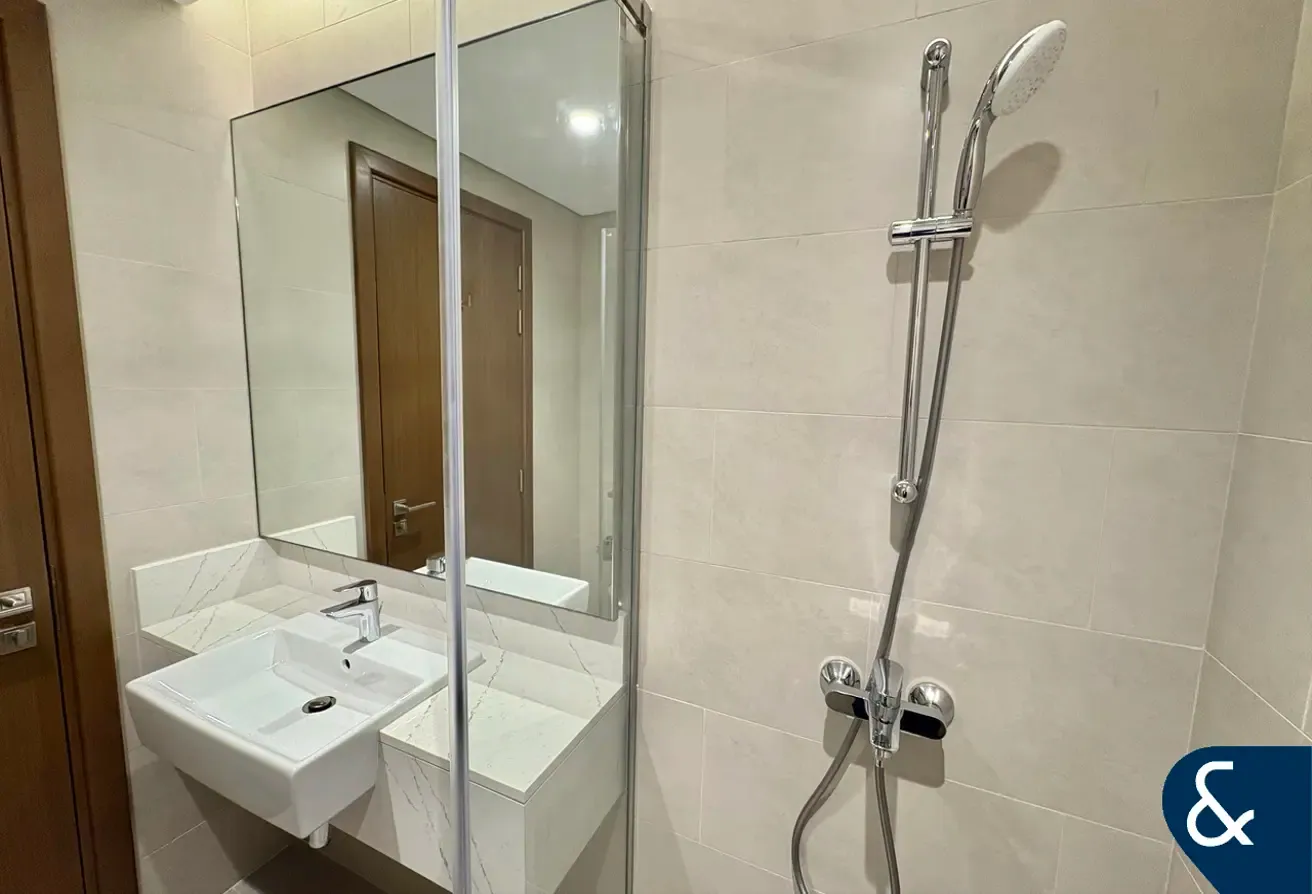 Full Canal Views | Brand New | Maids Room