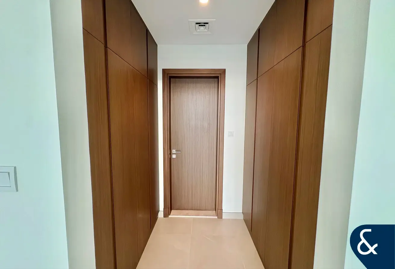 Full Canal Views | Brand New | Maids Room