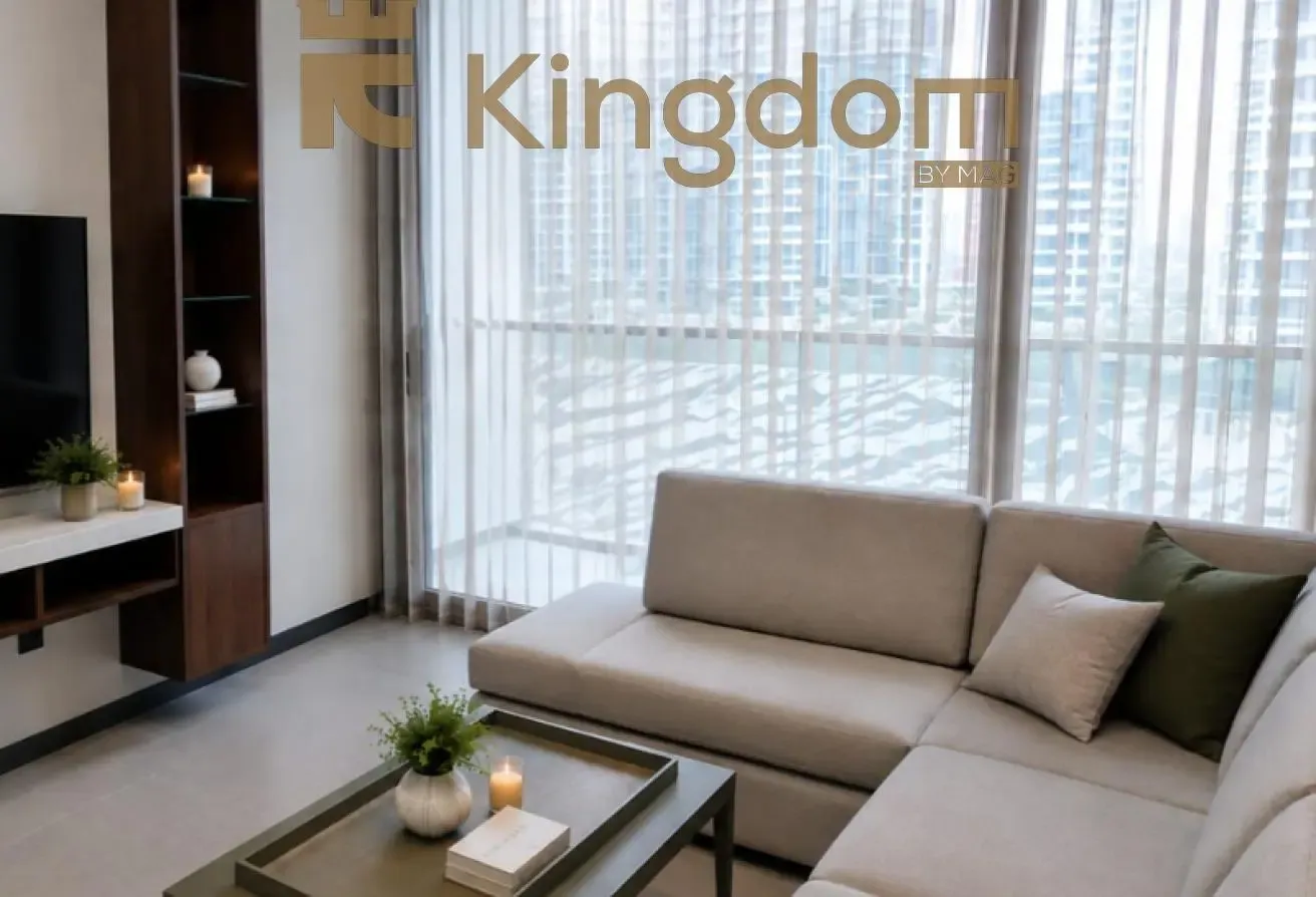 PREMIUM UNIT WITH LAKE VIEW |METRO ACCESS |VACANT