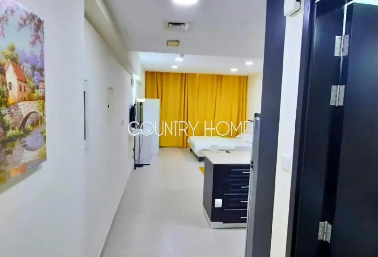 Affordable Furnished Studio with Balcony