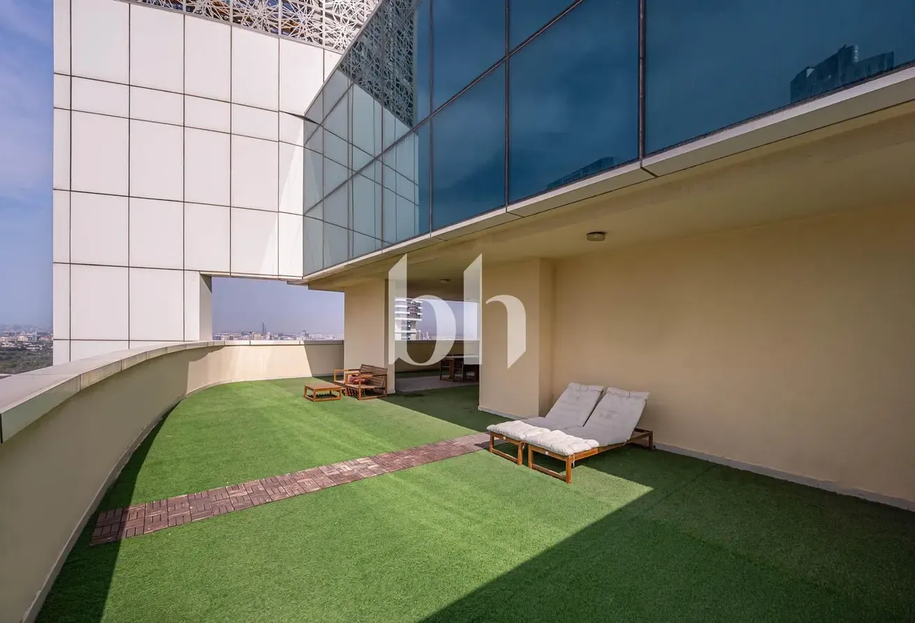 3BR Penthouse | Large Terrace | Vacant Soon