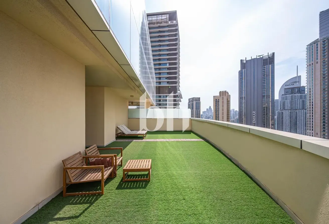 3BR Penthouse | Large Terrace | Vacant Soon