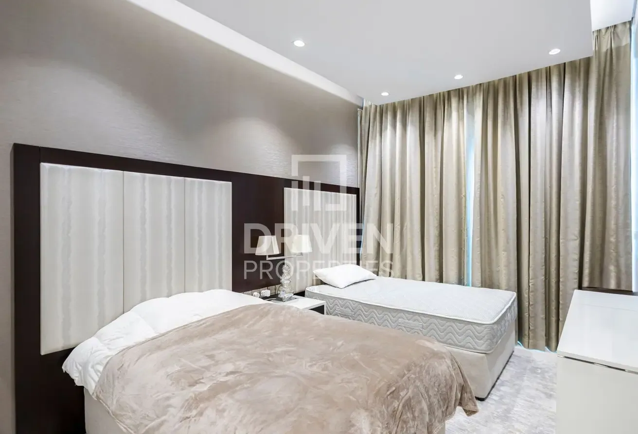 Rented | Fully Furnished Apt with Canal View