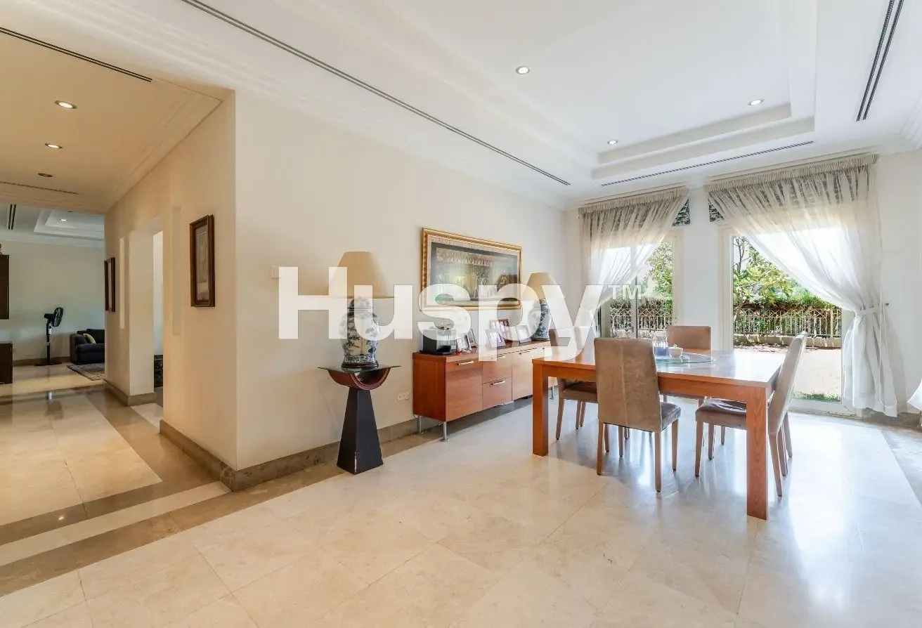 New to Market | Lake View | Hattan