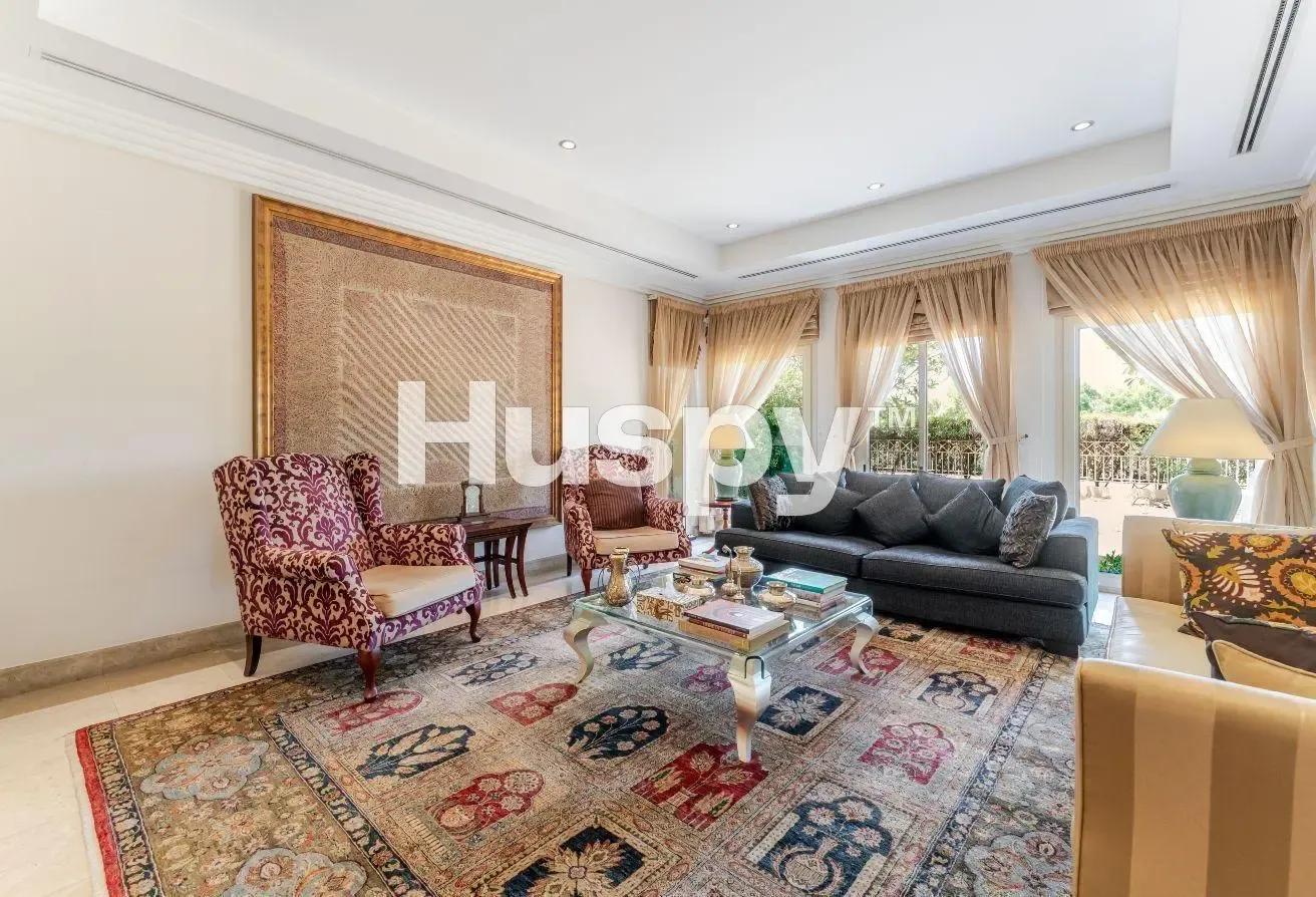 New to Market | Lake View | Hattan