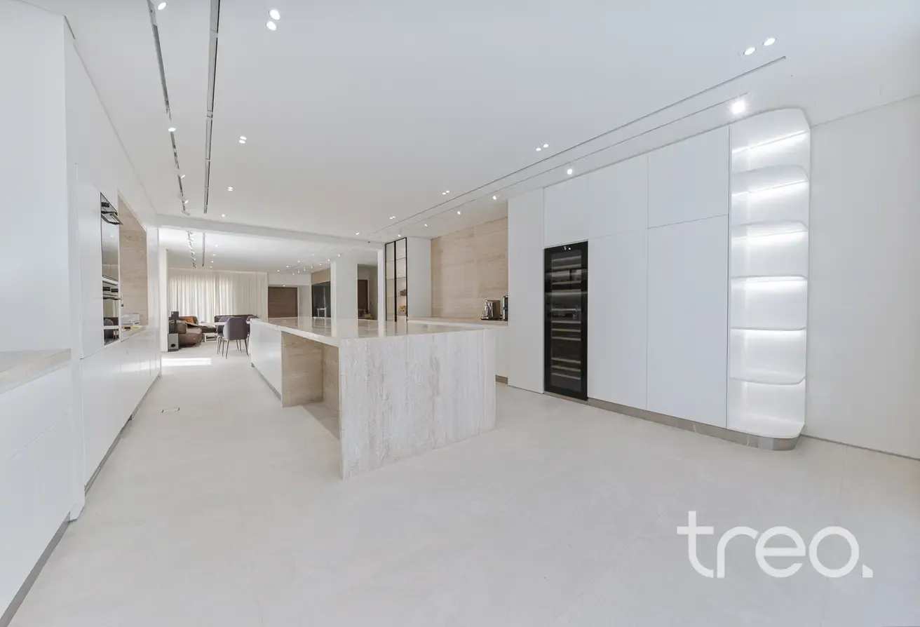 Upgraded | Huge Plot | Private Pool