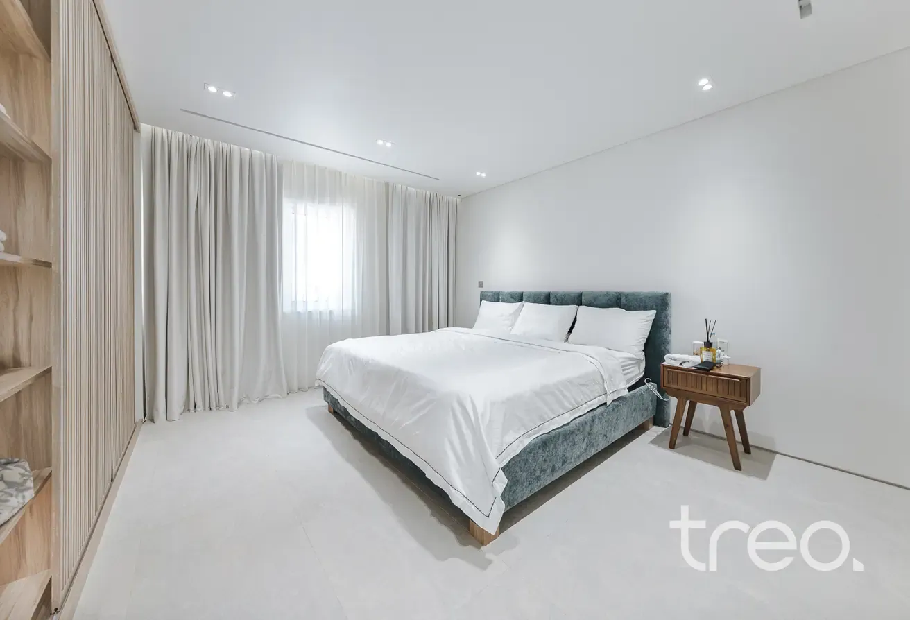 Upgraded | Huge Plot | Private Pool